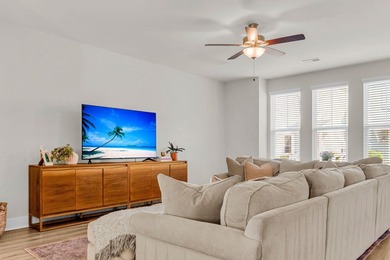Current owner is a licensed real estate agent.Welcome to this - photo 10