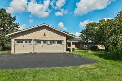 Lake Home For Sale in Roscoe, Illinois