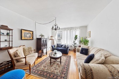 Woodlawn: MOTIVATED SELLER!! One bedroom co-op in immaculate - photo 7