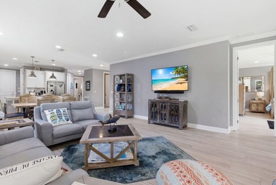 Priced $35k under recent appraisal! Welcome to 76 Oaktree Blvd - photo 4