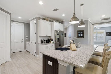 Priced $35k under recent appraisal! Welcome to 76 Oaktree Blvd - photo 8