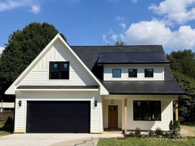 Lake Norman Home For Sale in Mooresville North Carolina