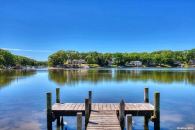 Great Peconic Bay Home For Sale in Mattituck New York