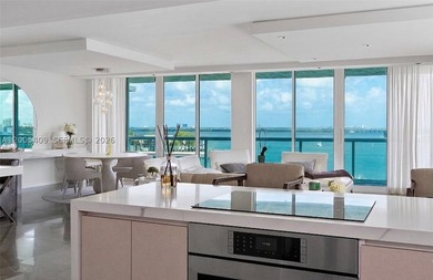 Immerse yourself in luxury living with this exceptional - photo 3