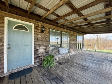 Highlights: This property offers a charming cabin-style 3 bed/2 - photo 9
