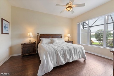 Wake up to gentle water views and soft morning light spilling - photo 14