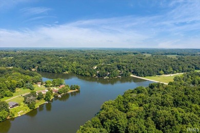 This property is right on the lake, offering nearly an acre of - photo 14