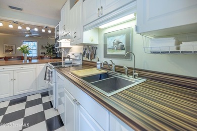 Turnkey downtown living in the heart of historic St. Marys - one - photo 15