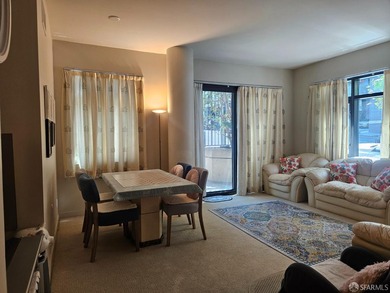 Enjoy city living at the Metropolitan on Rincon Hill. 2-bedroom - photo 15