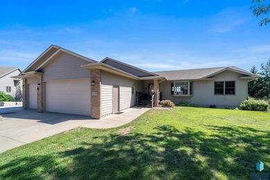 Additional listing photo 1