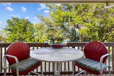 Live the lake lifestyle you've always dreamed of with this - photo 25