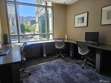 Enjoy city living at the Metropolitan on Rincon Hill. 2-bedroom - photo 26