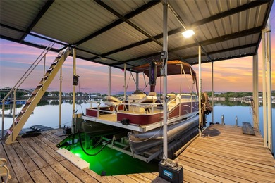 Live the lake lifestyle you've always dreamed of with this - photo 30