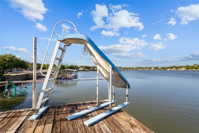 Live the lake lifestyle you've always dreamed of with this - photo 31