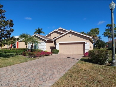 Welcome to your dream home in a sought-after golf community! - photo 3
