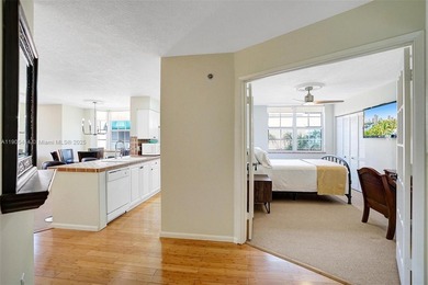 Beautiful 3-bedroom, 2-bath penthouse corner unit with a private