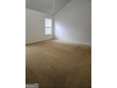 Welcome to this beautifully refreshed 4-bedroom, 2.5-bath home - photo 7