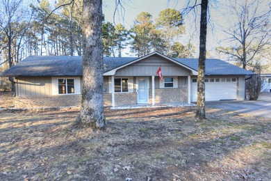 Greers Ferry Lake Home For Sale in Fairfield Bay Arkansas