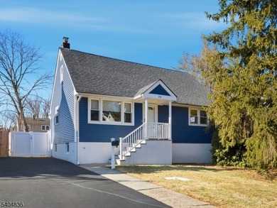 Rainbow Valley Lake Home For Sale in Wanaque Boro New Jersey