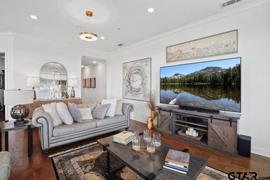 Penthouse Condo in The Cascades Golf Community - 13th Floor - photo 6