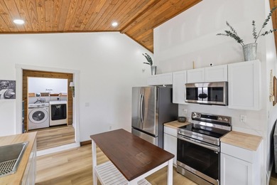 Welcome to a completely reimagined lakeside retreat on the - photo 10