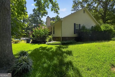 Welcome to 121 Normandy Rd, Eatonton, GA-a wonderful 3 bedroom 2 - photo 4