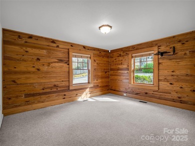 Welcome to Lake Lure's picturesque Carolina Mountain