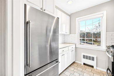Welcome to this charming two-bedroom co-op located in the - photo 20