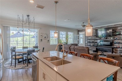 Six Bedroom upgraded smart home in gated community with pool - photo 31