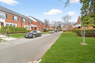 Welcome to this charming two-bedroom co-op located in the - photo 32
