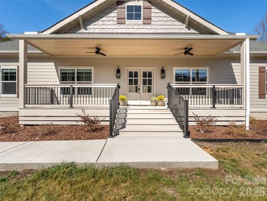 Welcome to 90 Saddle Club Lane - a rare opportunity offering - photo 7