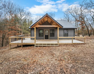 MOTIVATED SELLERS! Beautiful NEW CONSTRUCTION retreat on The - photo 1