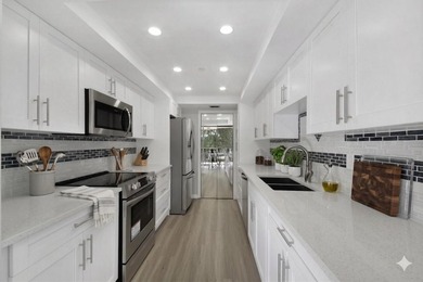 Luxuriously Renovated Waterfront Living in East Boca Raton - photo 3