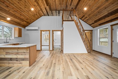 MOTIVATED SELLERS! Beautiful NEW CONSTRUCTION retreat on The - photo 8