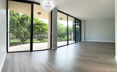 Luxuriously Renovated Waterfront Living in East Boca Raton - photo 10
