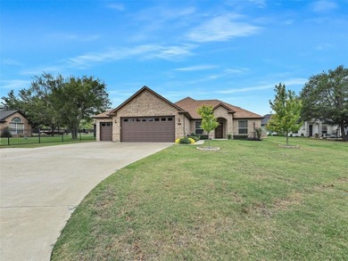 Lake Home For Sale in Quinlan, Texas