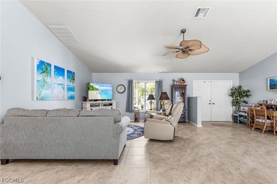 Beautiful Pool home with 2 car garage PLUS detached 20 x 24 - photo 11