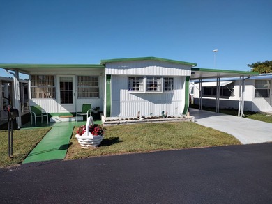 Lake Tracy Home For Sale in Haines City Florida