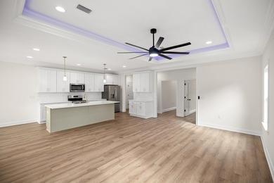Stunning craftsmanship in this new construction all-brick - photo 3