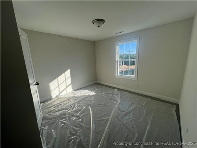 MOVE-IN PACKET!! FRENCH DOOR REFRIG, BLINDS, SOD FRONT AND BACK