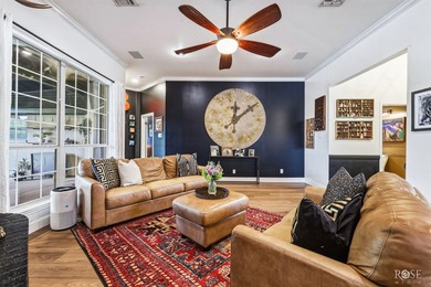 Welcome to this beautifully maintained 4-bedroom, 2.5-bath home - photo 13