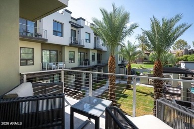 PRICED TO SELL!! This stunning 2,463 sqft contemporary townhouse - photo 21