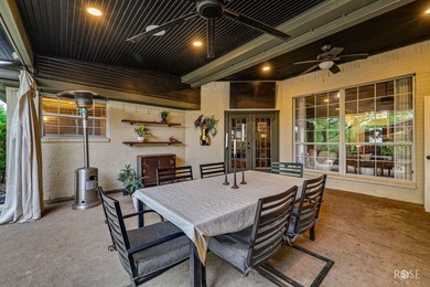 Welcome to this beautifully maintained 4-bedroom, 2.5-bath home - photo 35