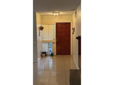 (private lake, pond, creek) Home For Sale in Miami Florida