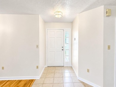 Welcome to your dream home in the heart of Destin, where comfort - photo 3