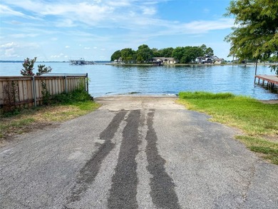 A rare owner finance opportunity to build in an established - photo 13