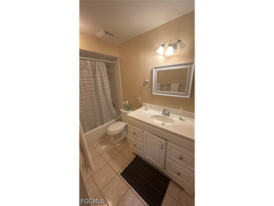 Beautiful, fully furnish condo. Ideal for singles, couples - photo 14