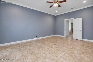 Welcome home to this beautifully designed 4-bedroom, 2.5-bath - photo 14