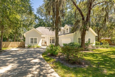 Welcome home to this beautifully designed 4-bedroom, 2.5-bath - photo 26