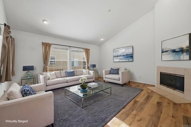 Newer three level Townhome, one block to the fabulous La Costa - photo 2